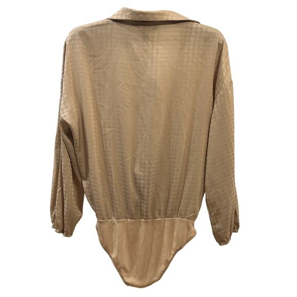 NWT Gilli Long Sleeve Bodysuit Women's size L - Picture 2 of 4